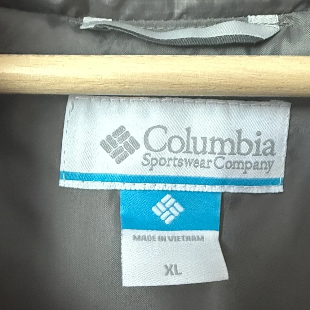 Columbia Red and Gray Puffer Jacket Size XL